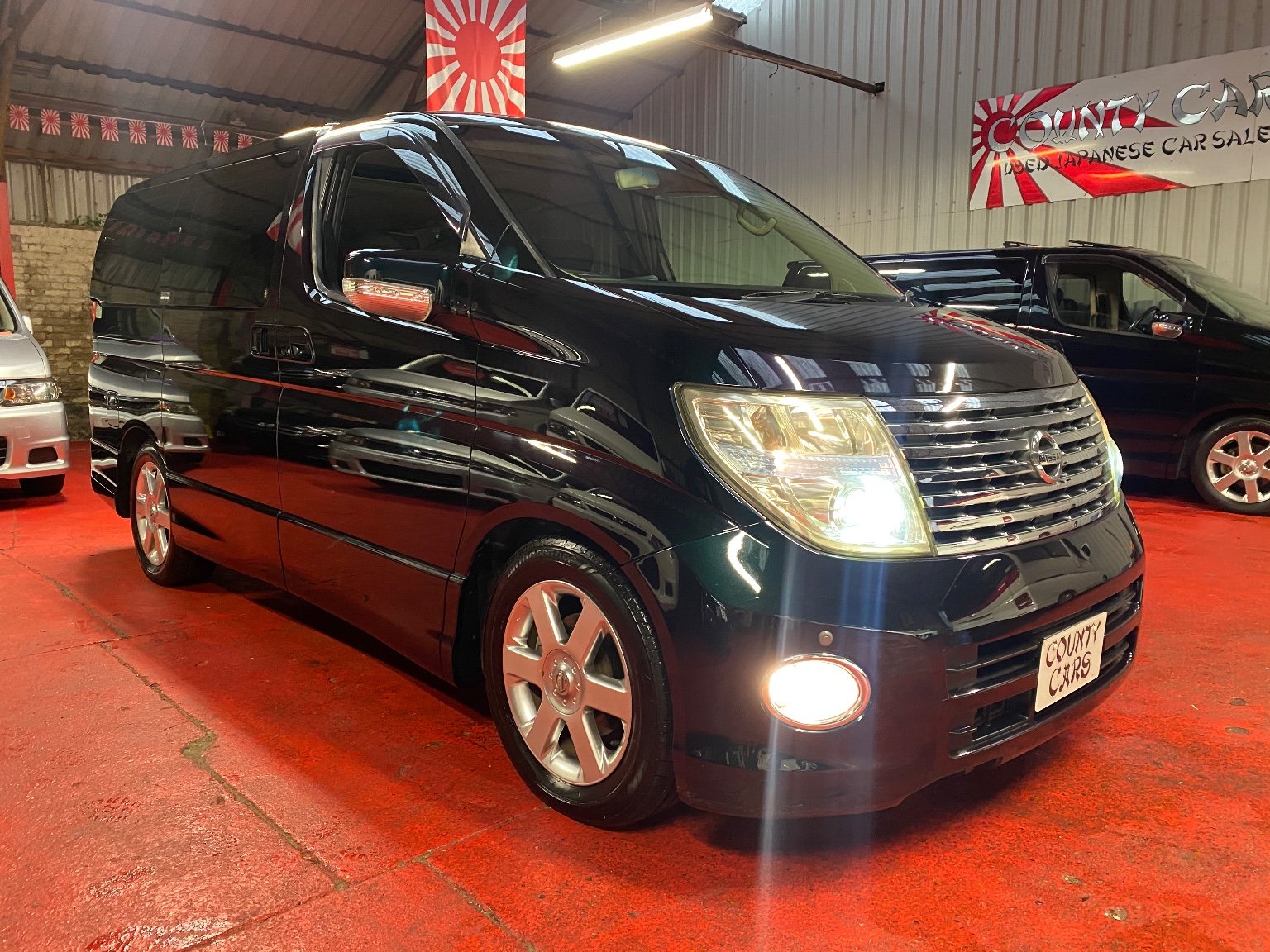 nissan elgrand isofix