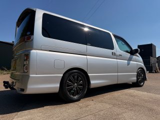 /photos/8813/608931a3-8eeb-76b3-b6a0-ff41587047c0_i320x240.jpg