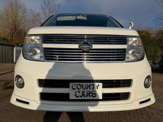 /photos/8813/7557a4fd-9f0d-f285-edd2-e88c0ff2ad9e_i320x240.jpg