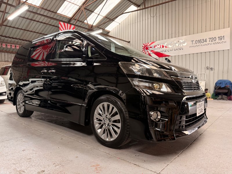 2013 Toyota Velfire